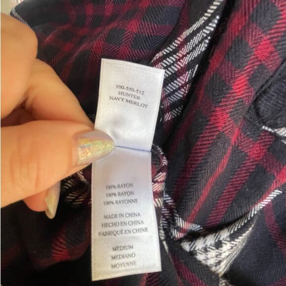 Women's Rails Hunter Plaid Shirt in Red & Navy Size Medium - Picture 6 of 6